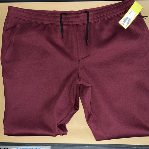 - 2XL All In Motion Mens Tech Jogger Pants Red berry Moisture Wicking Athletic - Picture 1 of 8